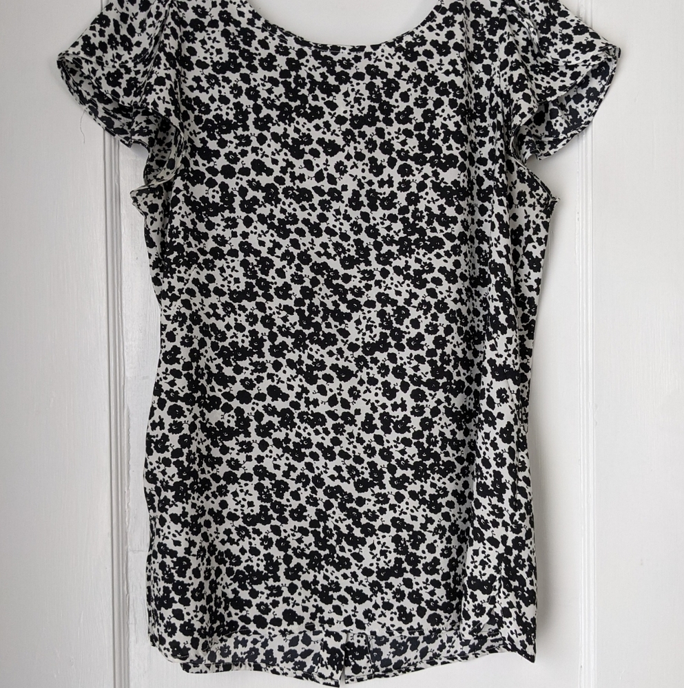 LOFT blouse size S - Picture 2 of 3